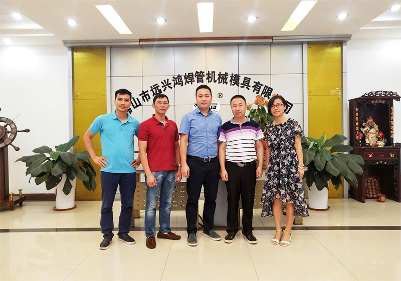 Vietnam's Huang Vu and Guanjie have reached a win-win cooperation